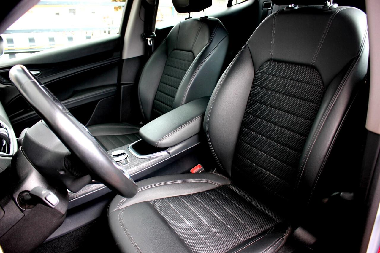 Alfa Romeo Stelvio 2.2 190CV AT8*PREZZO VERO* EXECUTIVE RW DAZIENDALE UNIPRO