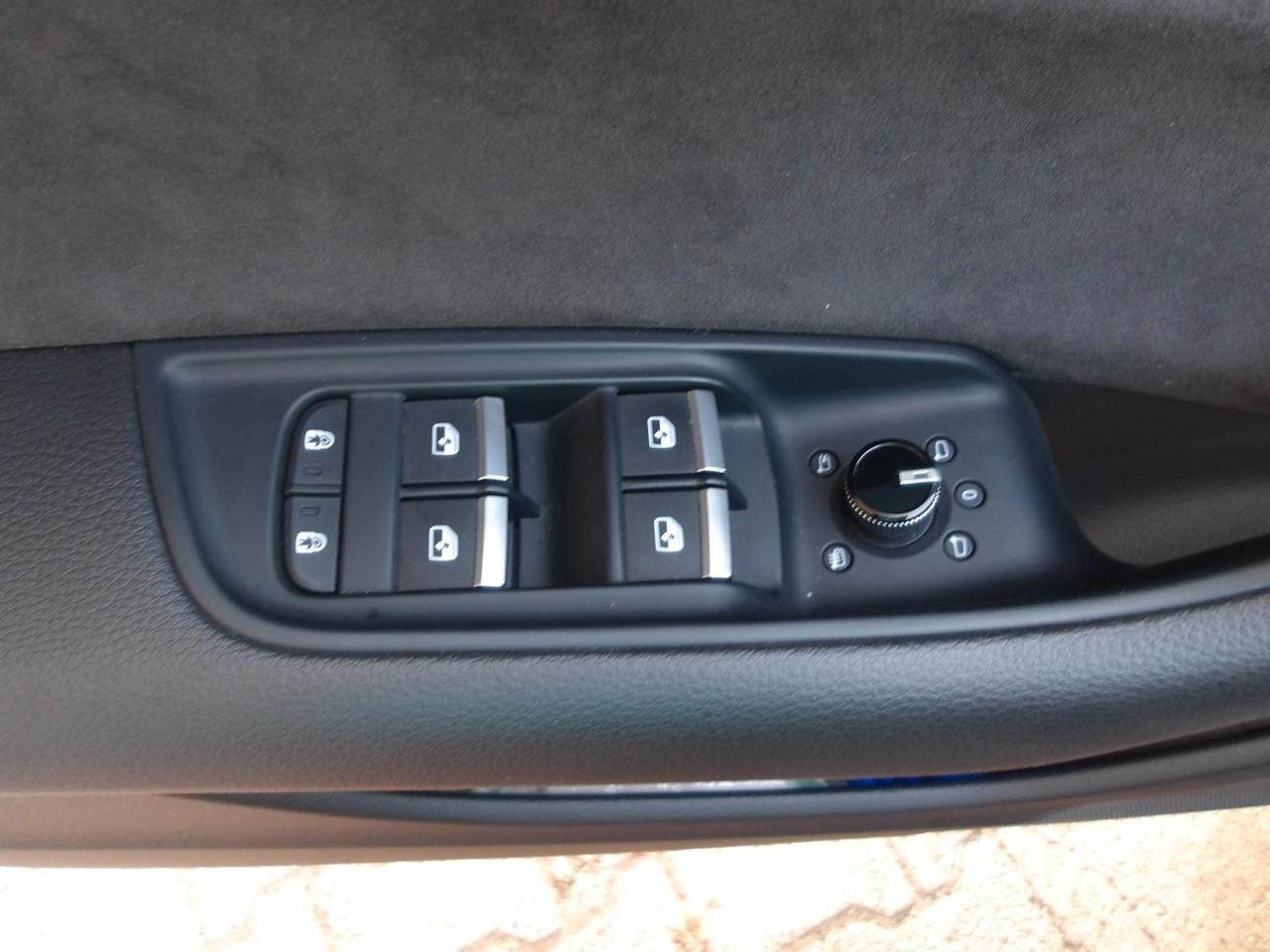 Audi Q8 50 3.0 tdi mhev Sport quattro tiptronic