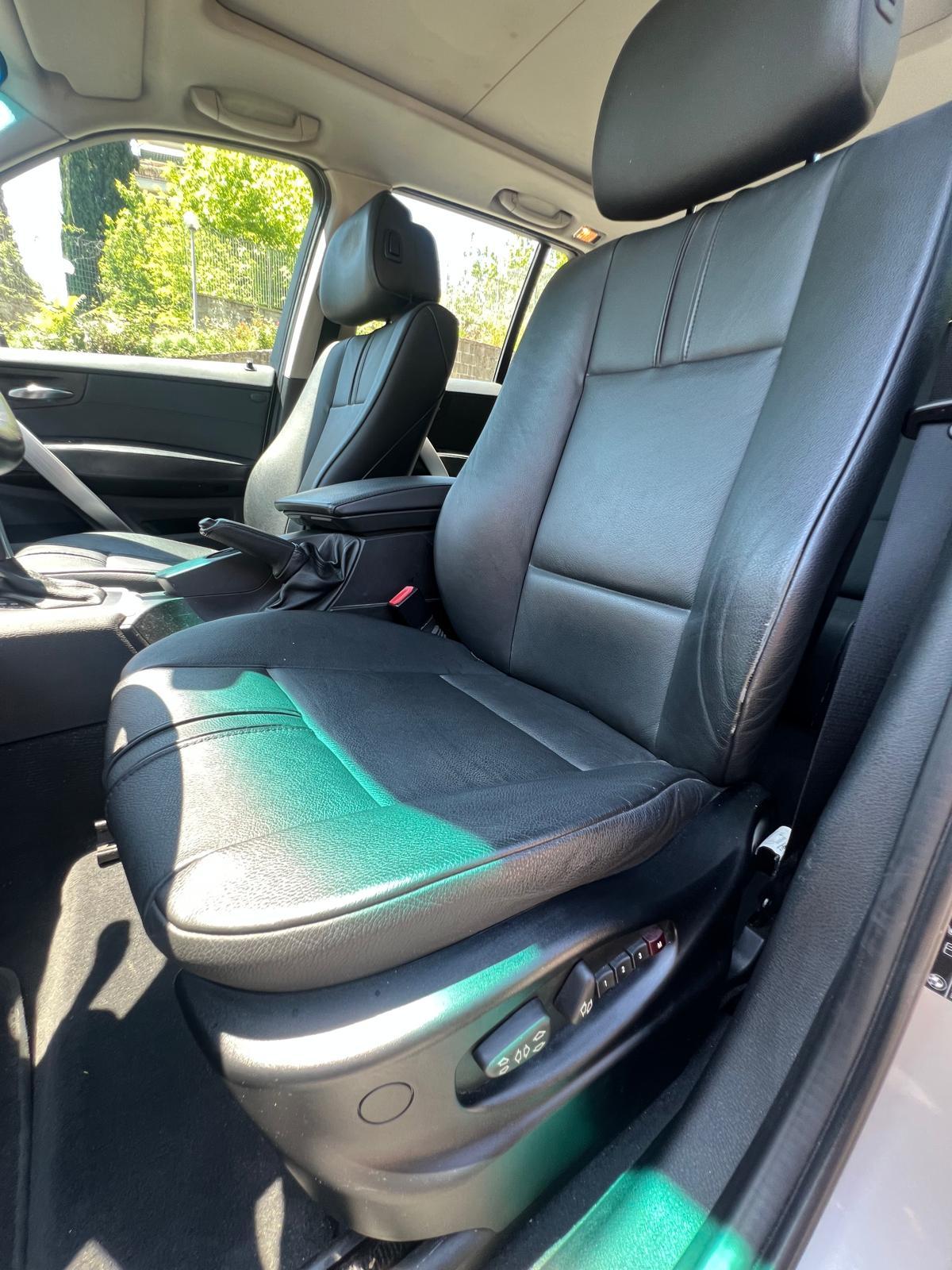 BMW X3 xdrive30i (3.0si) Futura