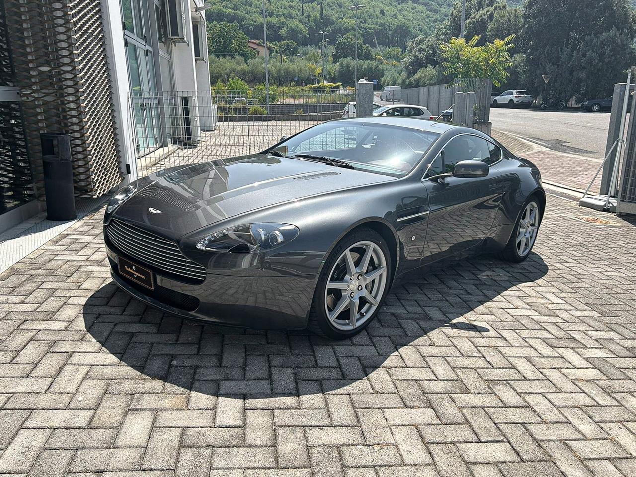 Aston Martin V8 VANTAGE MANUALE RDS02004