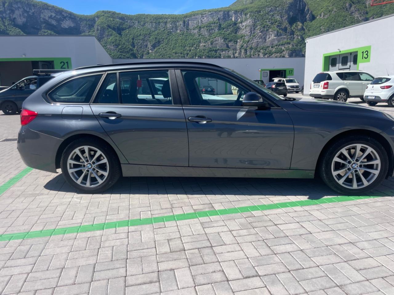 Bmw 320 320d xDrive Touring