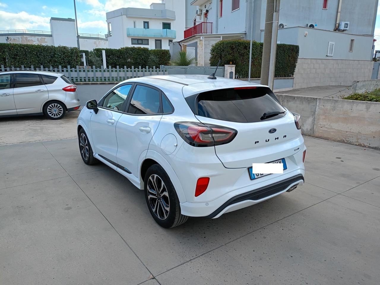 Ford Puma 1.0 EcoBoost Hybrid 125 CV ST-Line