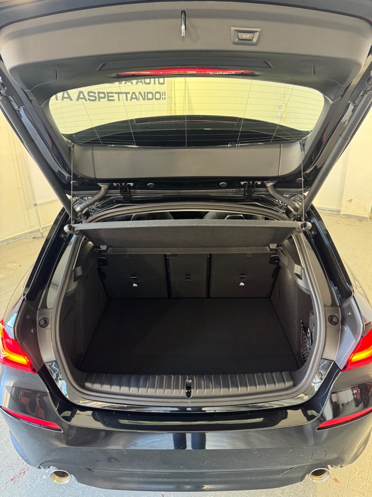 Bmw 120 120i 5p. Advantage