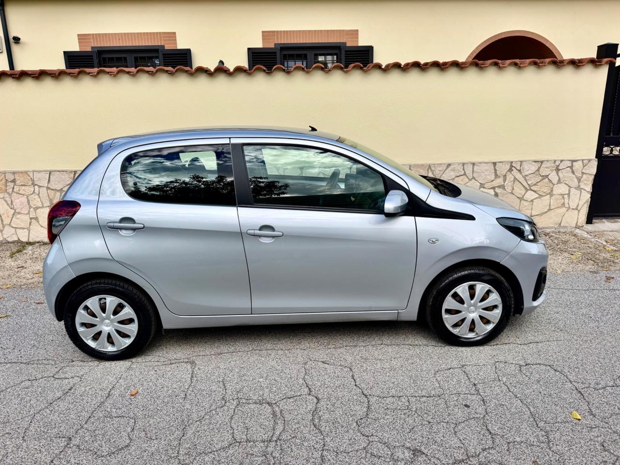 Peugeot 108 VTi 72 5 porte Allure TOP!