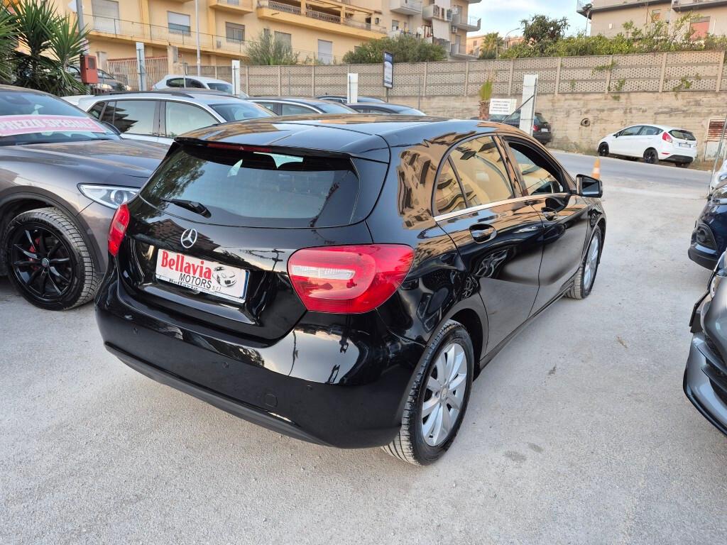 Mercedes A 180 d business 110cv