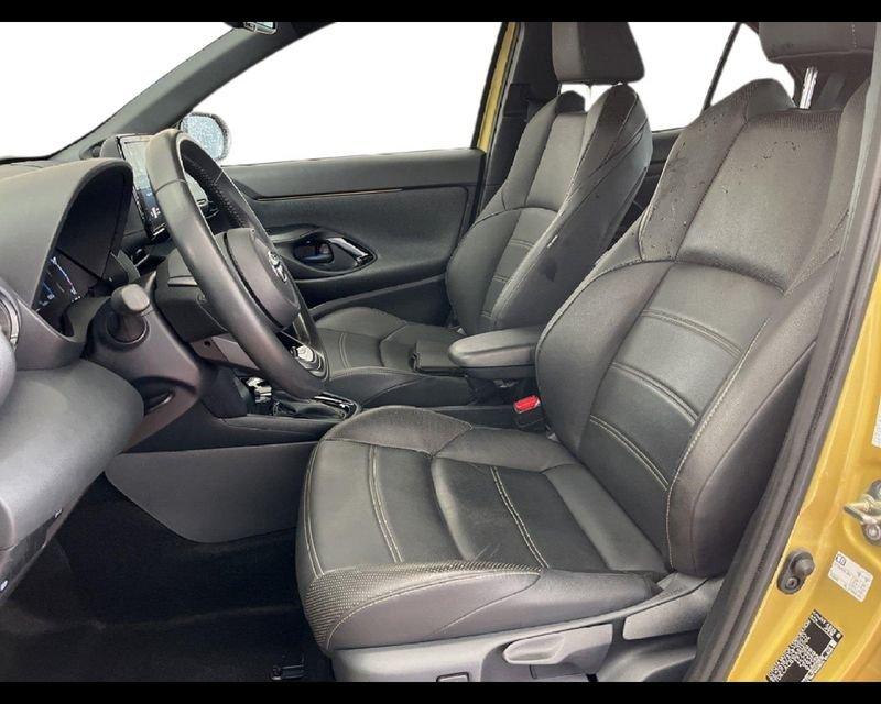 Toyota Yaris Cross 1.5h Premiere awd-i 116cv e-cvt
