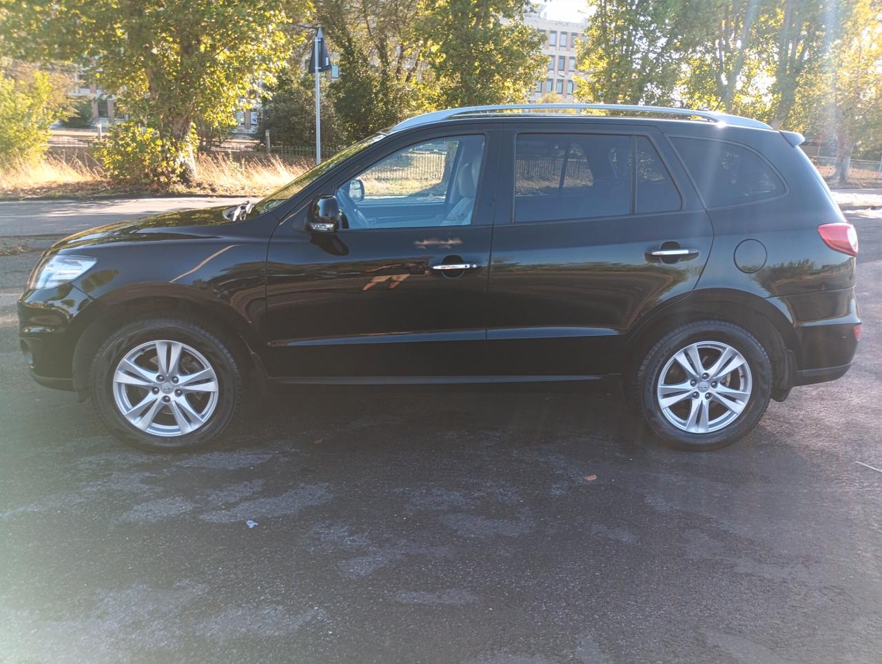 Hyundai Santa Fe 2.2 CRDi AUTOM 4X4 Style 7 POSTI