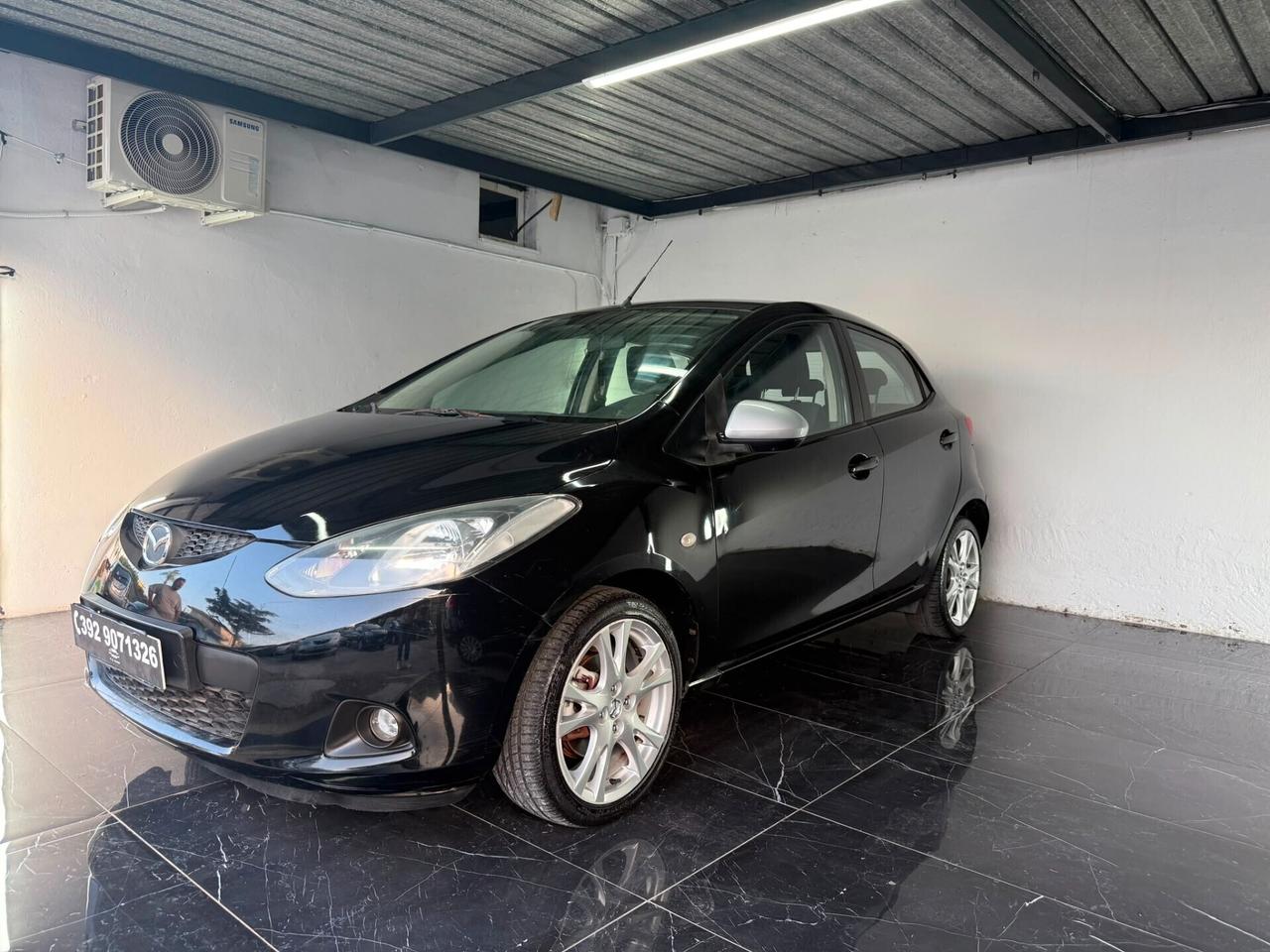 Mazda 2 1.3 16V 86CV 5p. Fun