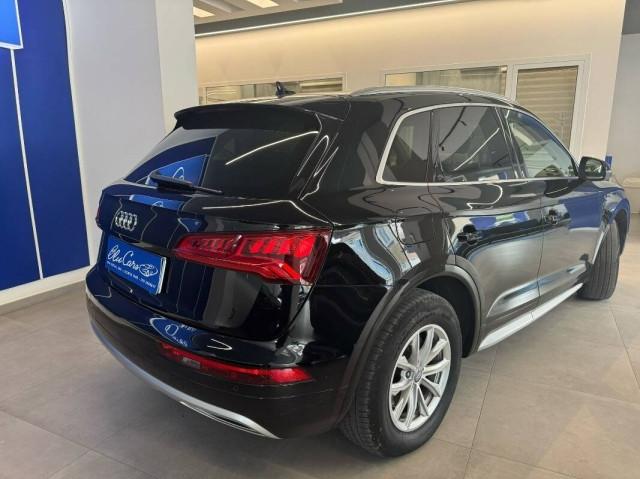 Audi Q5 35 2.0 tdi mhev Business Sport 163cv s-tronic