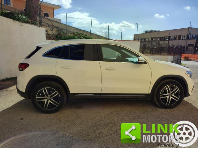 MERCEDES-BENZ GLA 200 d Automatic Sport