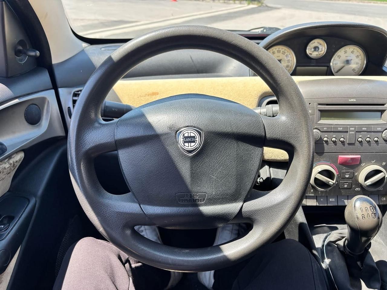 Lancia Ypsilon 1.3 Multijet 70cv