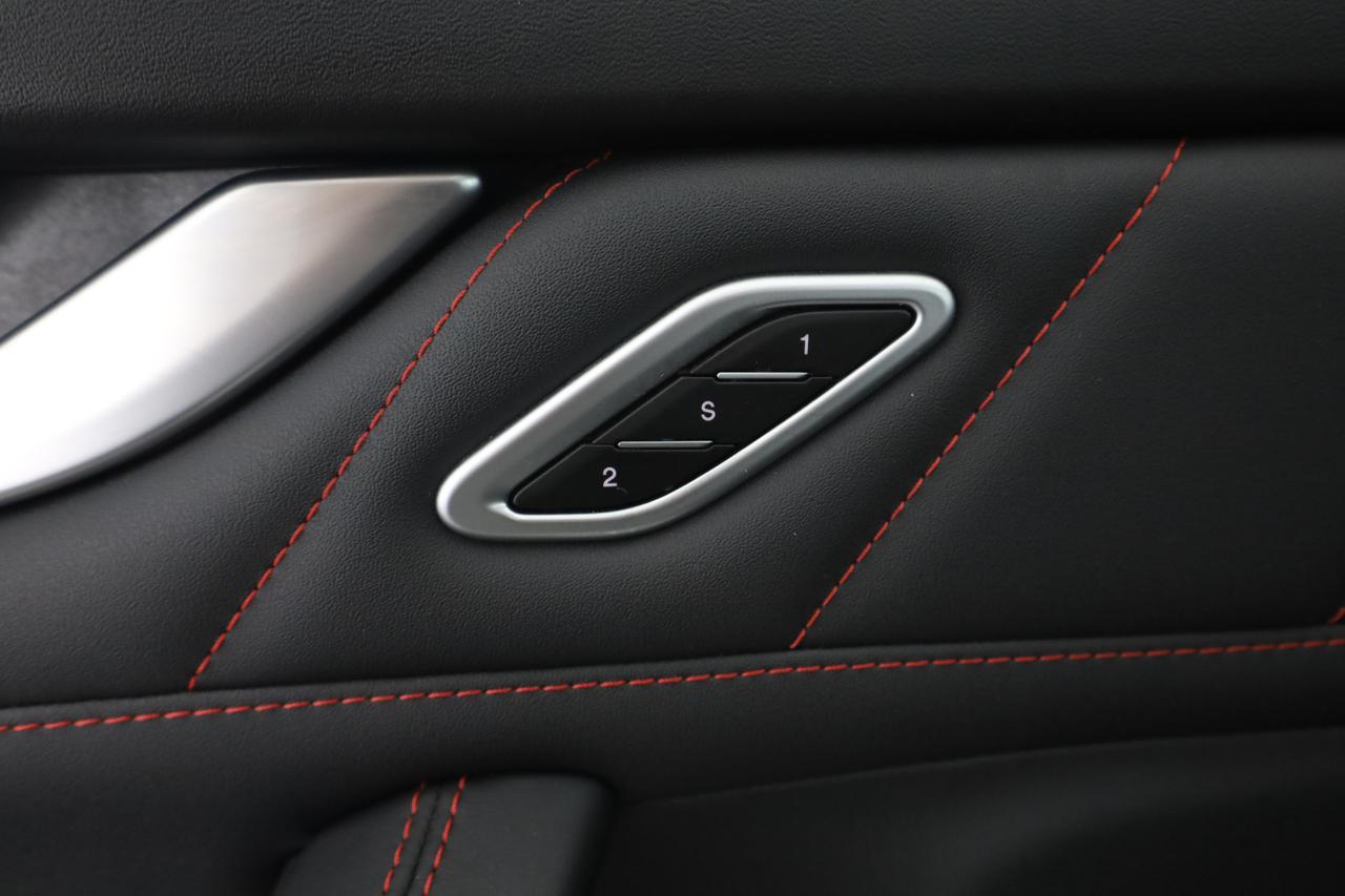 MASERATI Levante 330 CV MHEV AWD GT