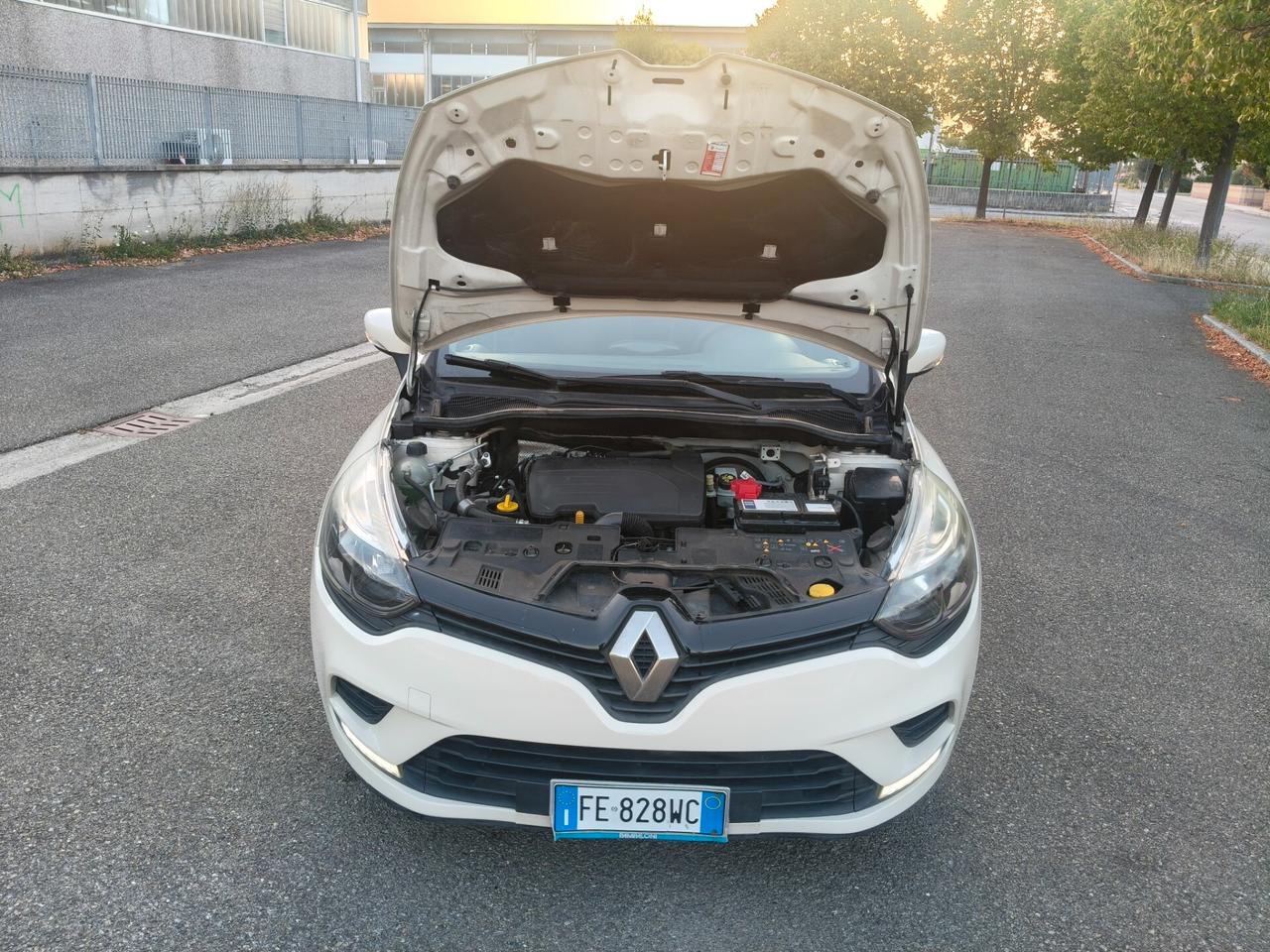 Renault Clio 1.2 75CV 5 porte 16 SOLO 103.000 KM