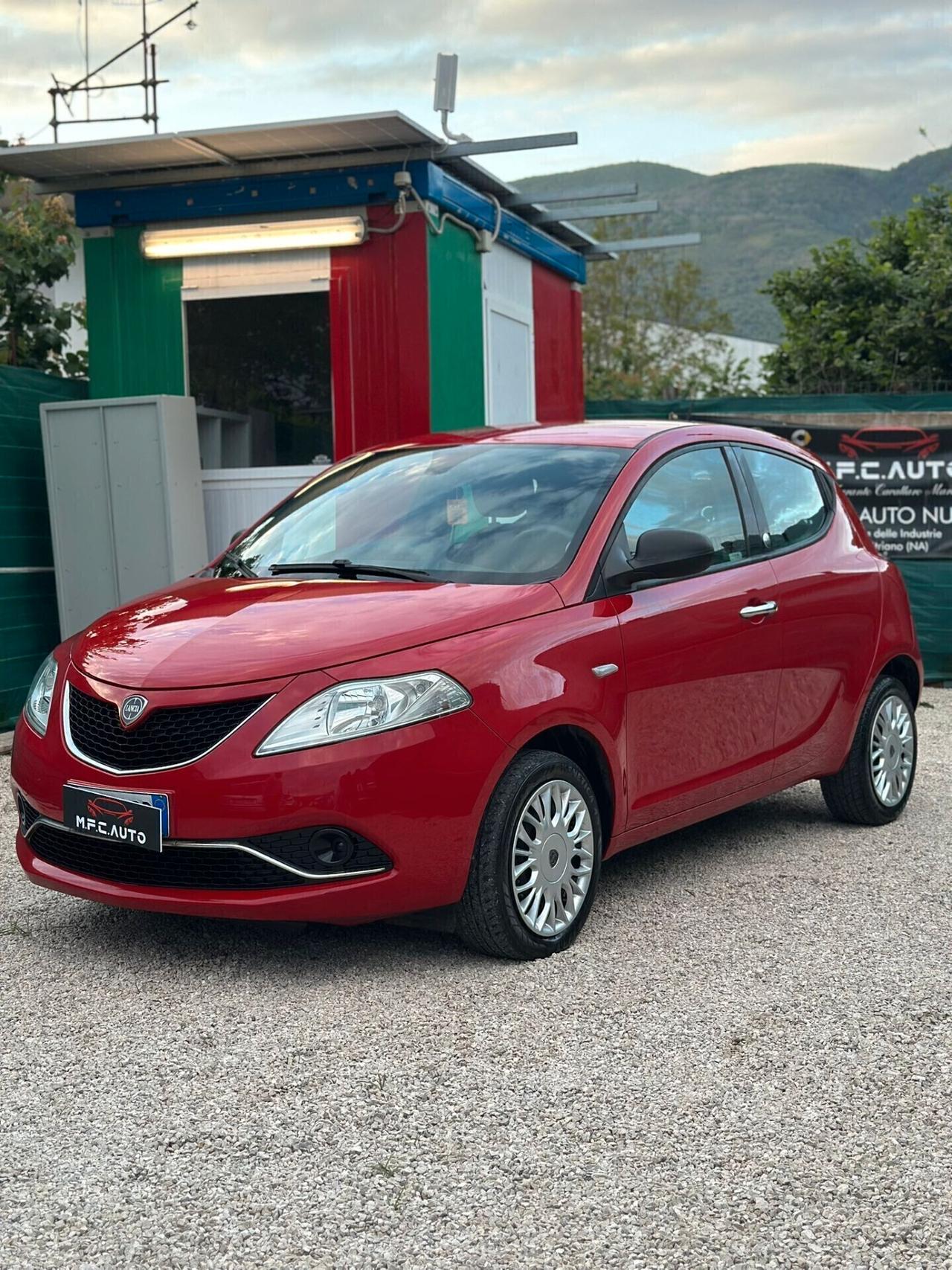 Lancia Ypsilon ANNO 2019 1.2 ECOCHIC GPL DI SERIE