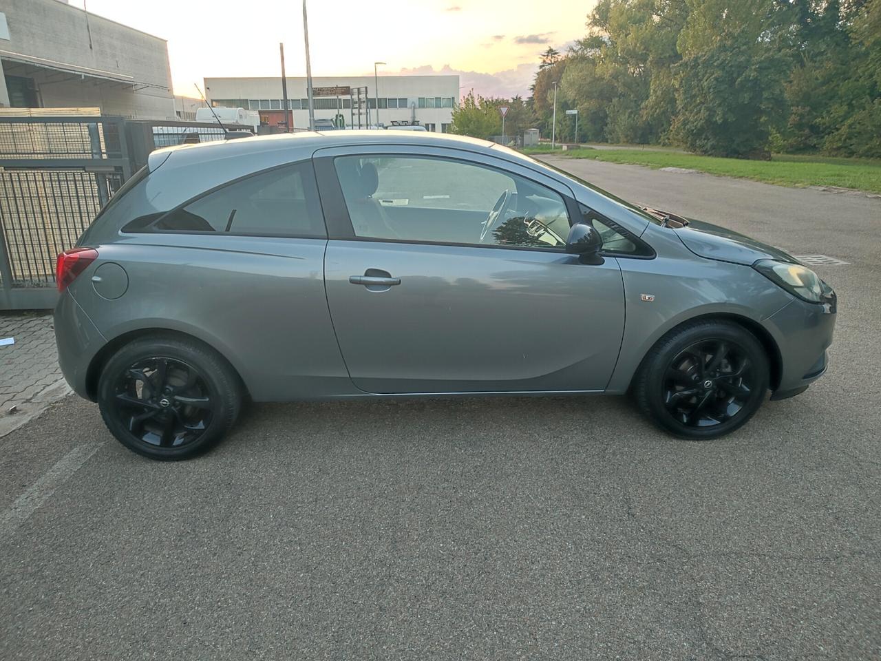 OPEL CORSA DEL 2018 A GPL DI CASA EURO6B MOLTO BELLA