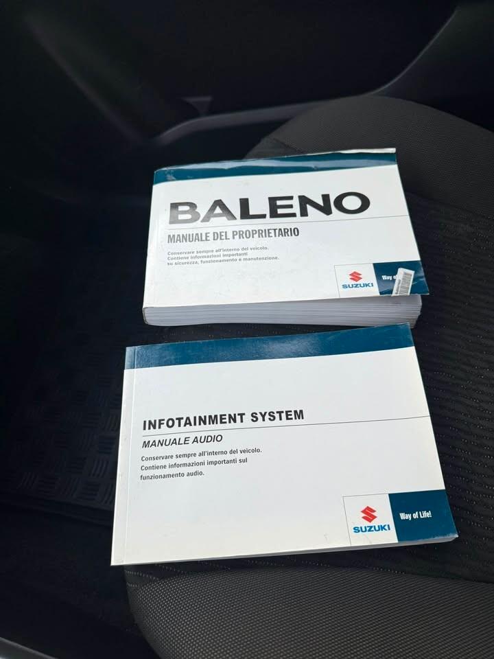 Suzuki Baleno 1.2 Hybrid Top