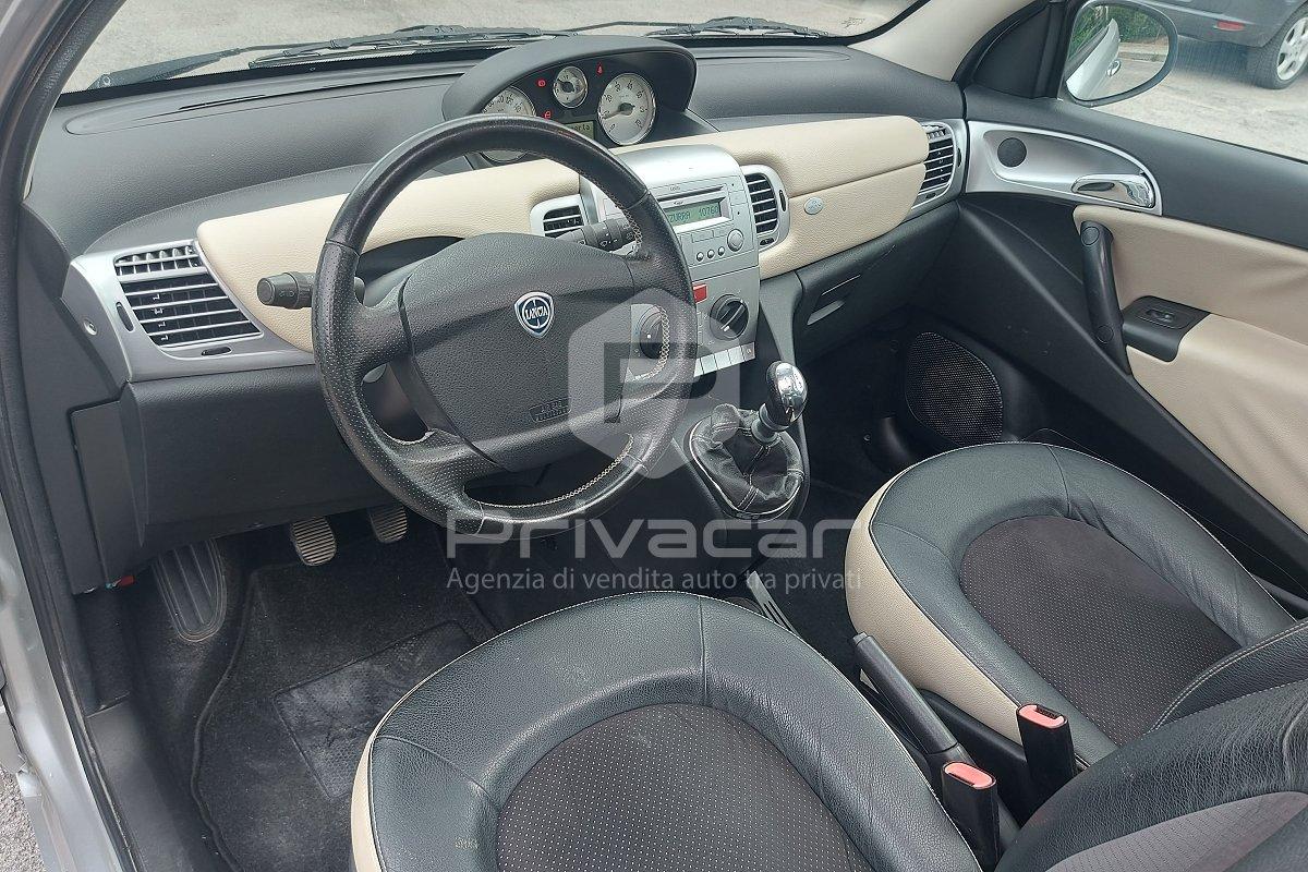 LANCIA Ypsilon 1.2 69 CV Platino