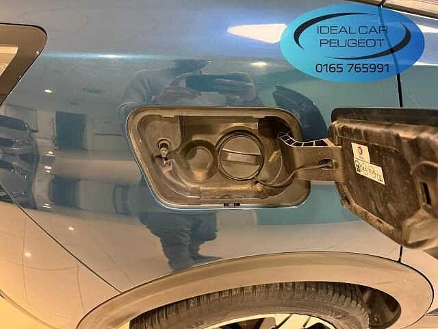 Peugeot 3008 PureTech Turbo 130 S&S EAT8 GT