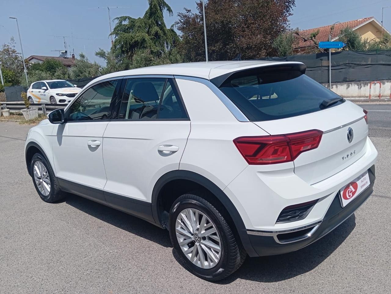 Volkswagen T-Roc 1.6 TDI SCR Business BlueMotion Technology