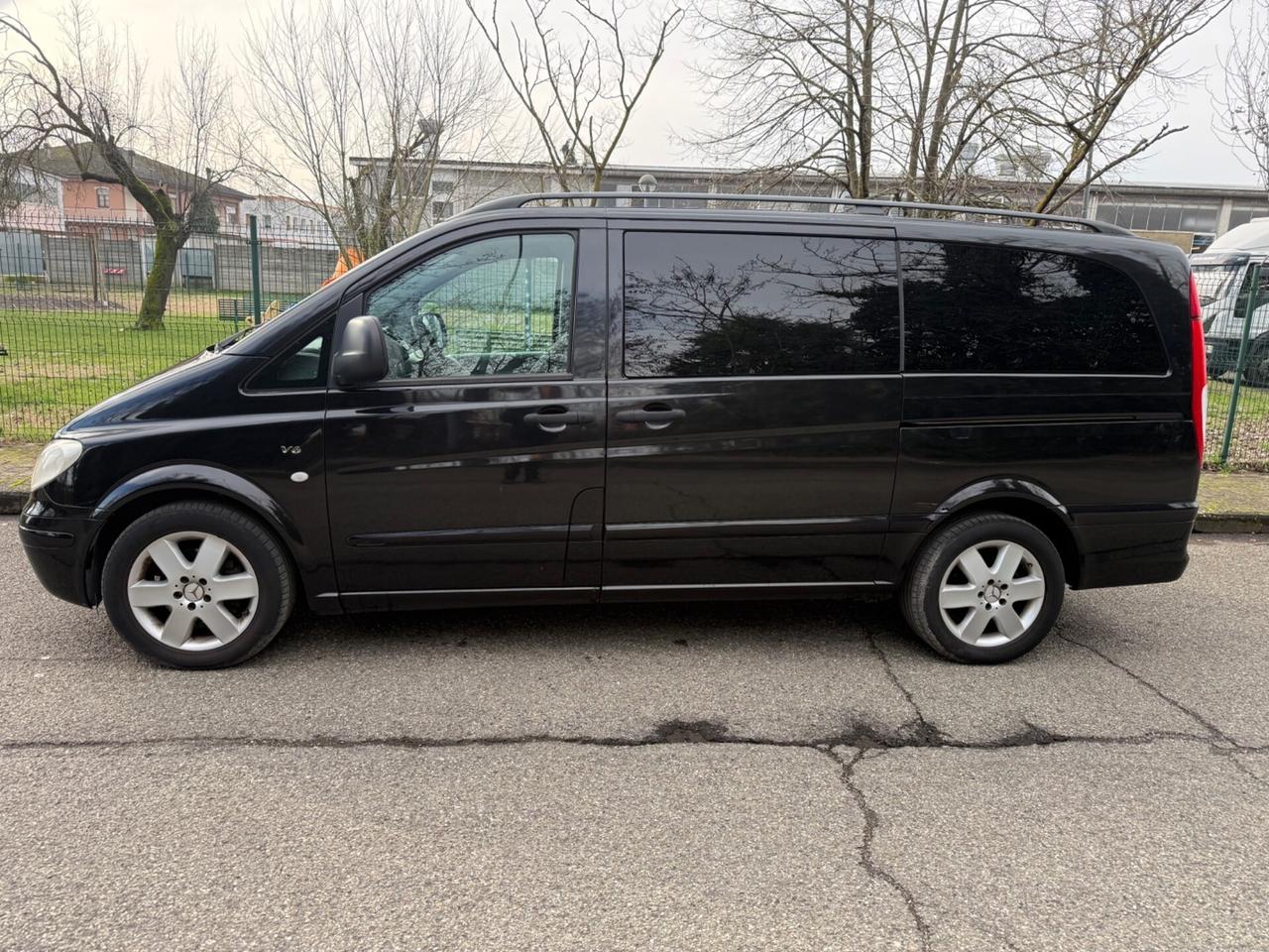 Mercedes-Vito 3.0 CDI PULMINO 8 POSTI - OK PERMUTE