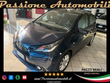 Toyota Aygo 1.0 VVT-i 69 CV 5 porte x-clusiv