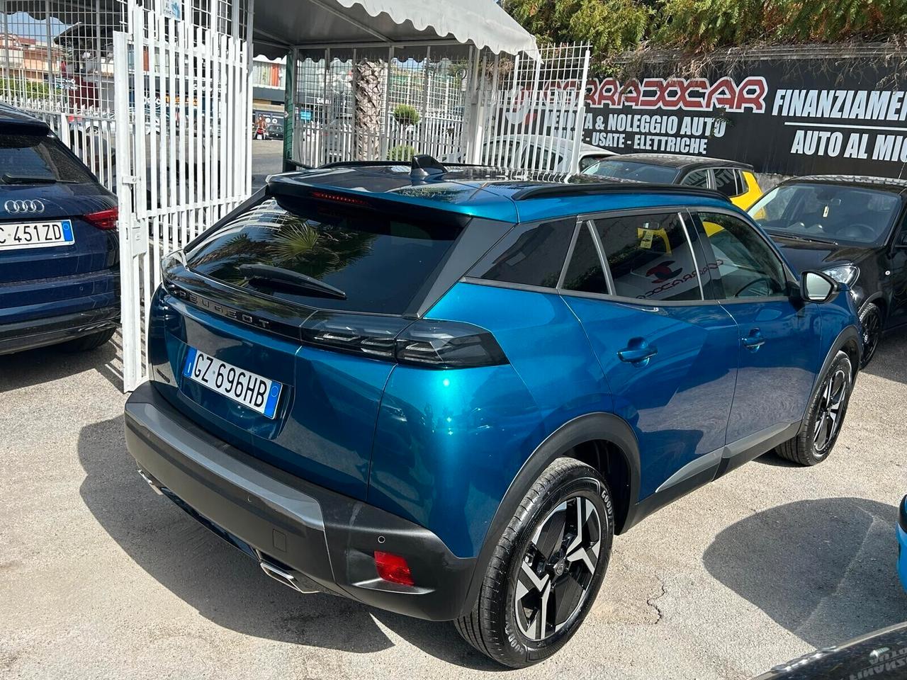 PEUGEOT 2008 2025 AUTOMATICA 130CV ALLURE 18000 KM