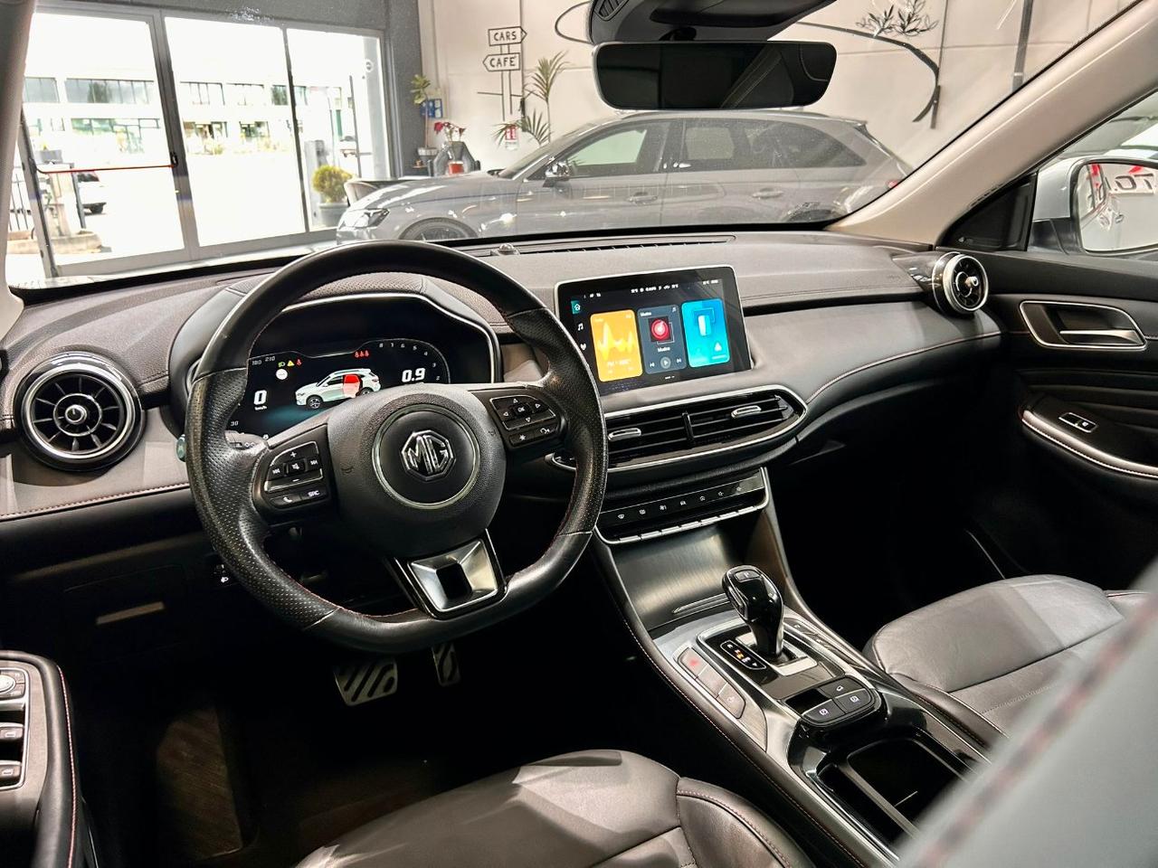 Mg HS 1.5 t Luxury auto
