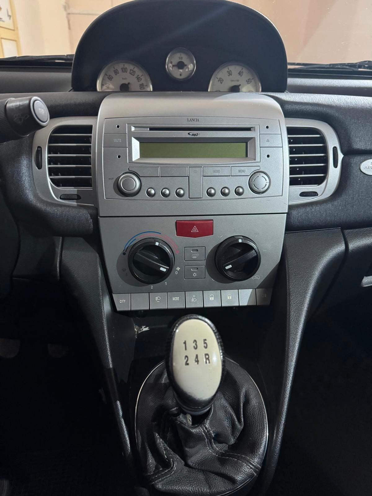 Lancia Ypsilon 1.2 69 CV Diva BLUETOOTH *TAGLIANDI LANCIA*