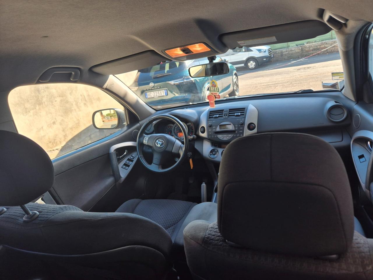 Toyota RAV 4 RAV4 2.2 D-4D 177 CV Luxury