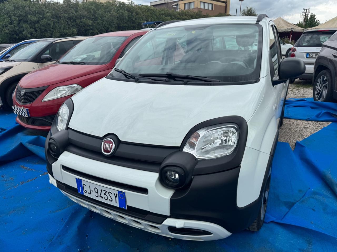 FIAT PANDA CROSS 1.2 GPL DELLA CASA 2022
