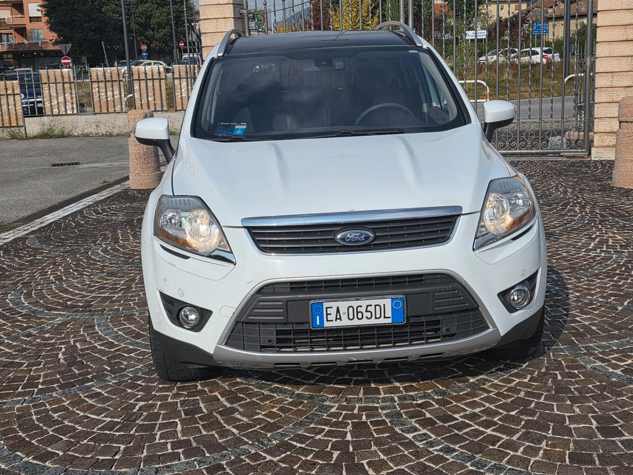 Ford Kuga 2.0 TDCi 136 CV 4WD Titanium DPF