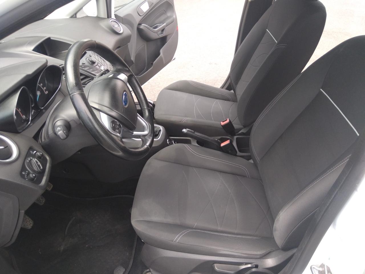 Ford Fiesta 1.4 5p. Bz.- GPL Titanium x neopatentati