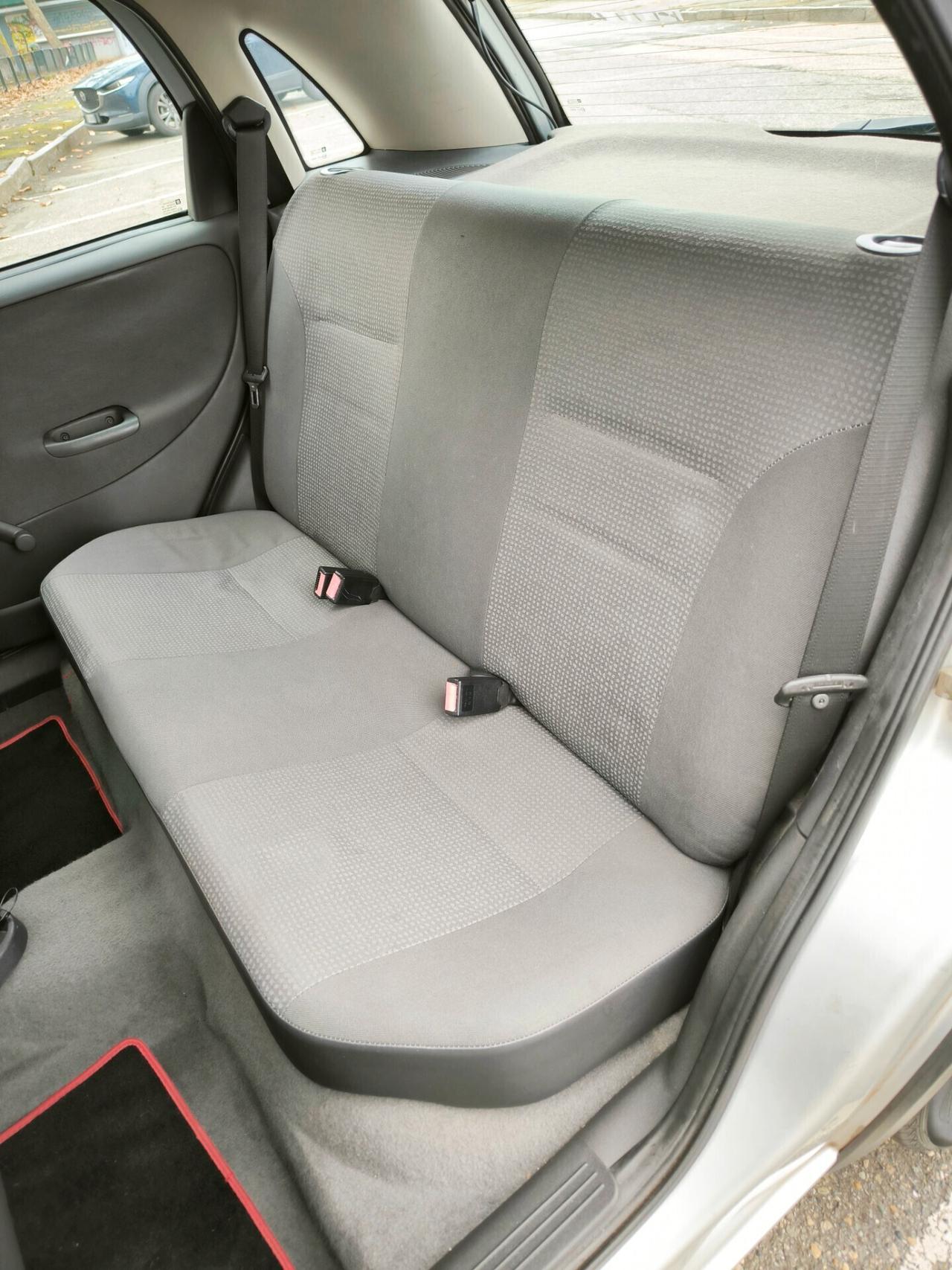 Opel Corsa 1.0i 12V cat 5 porte