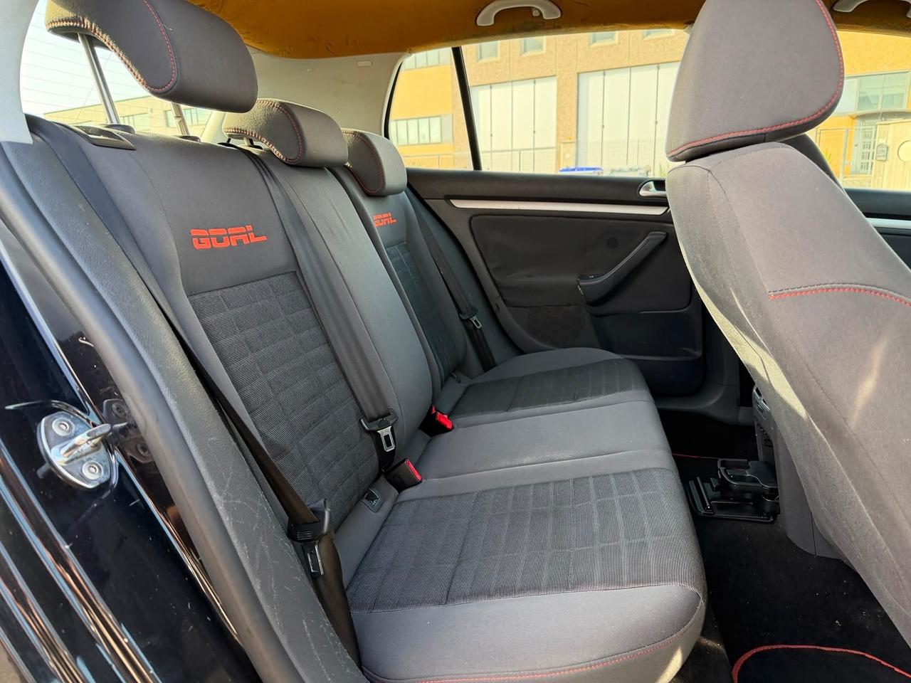 Volkswagen Golf 1.6 5p. Comfortline