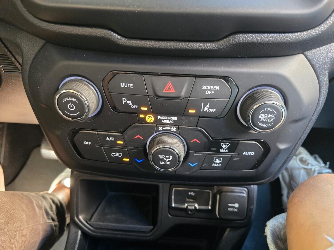 Jeep Renegade 1.3 T4 DDCT S