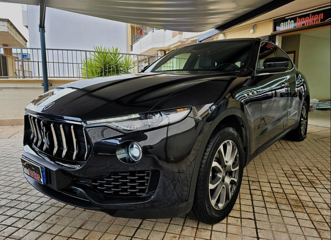 MASERATI LEVANTE 3.0 DIESEL 250cv GRANLUSSO Q4