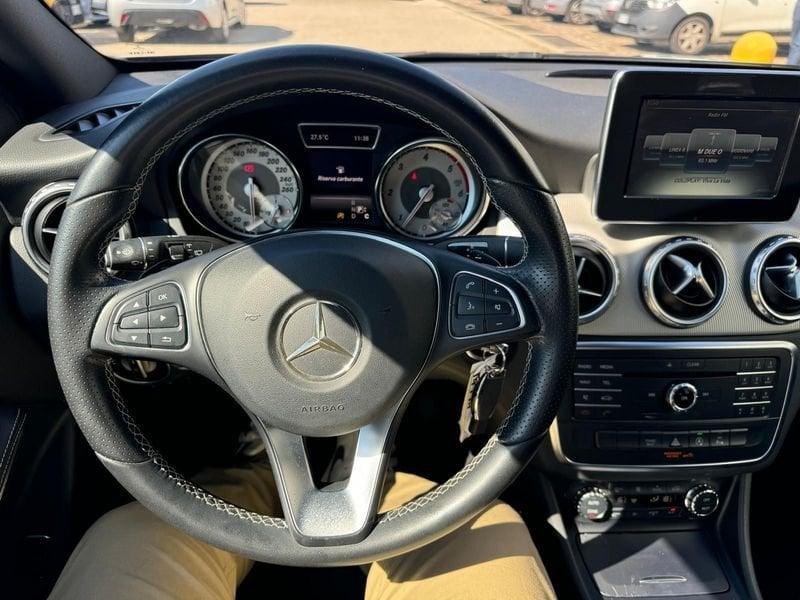 Mercedes-Benz GLA 200 CDI AUTOMATIC Premium