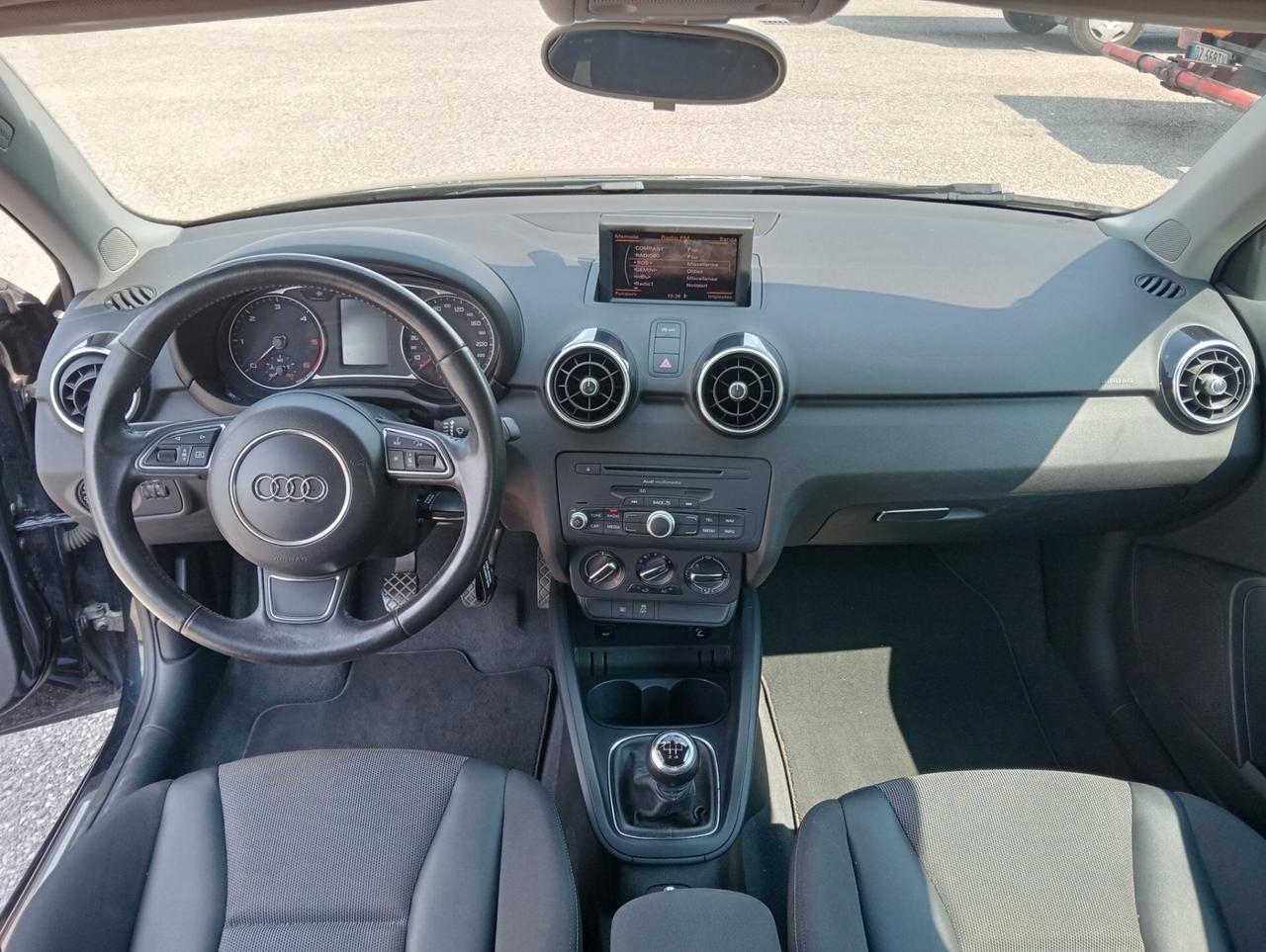 Audi A1 1.6 TDI 105 CV Ambition OK NEOPATENTATI