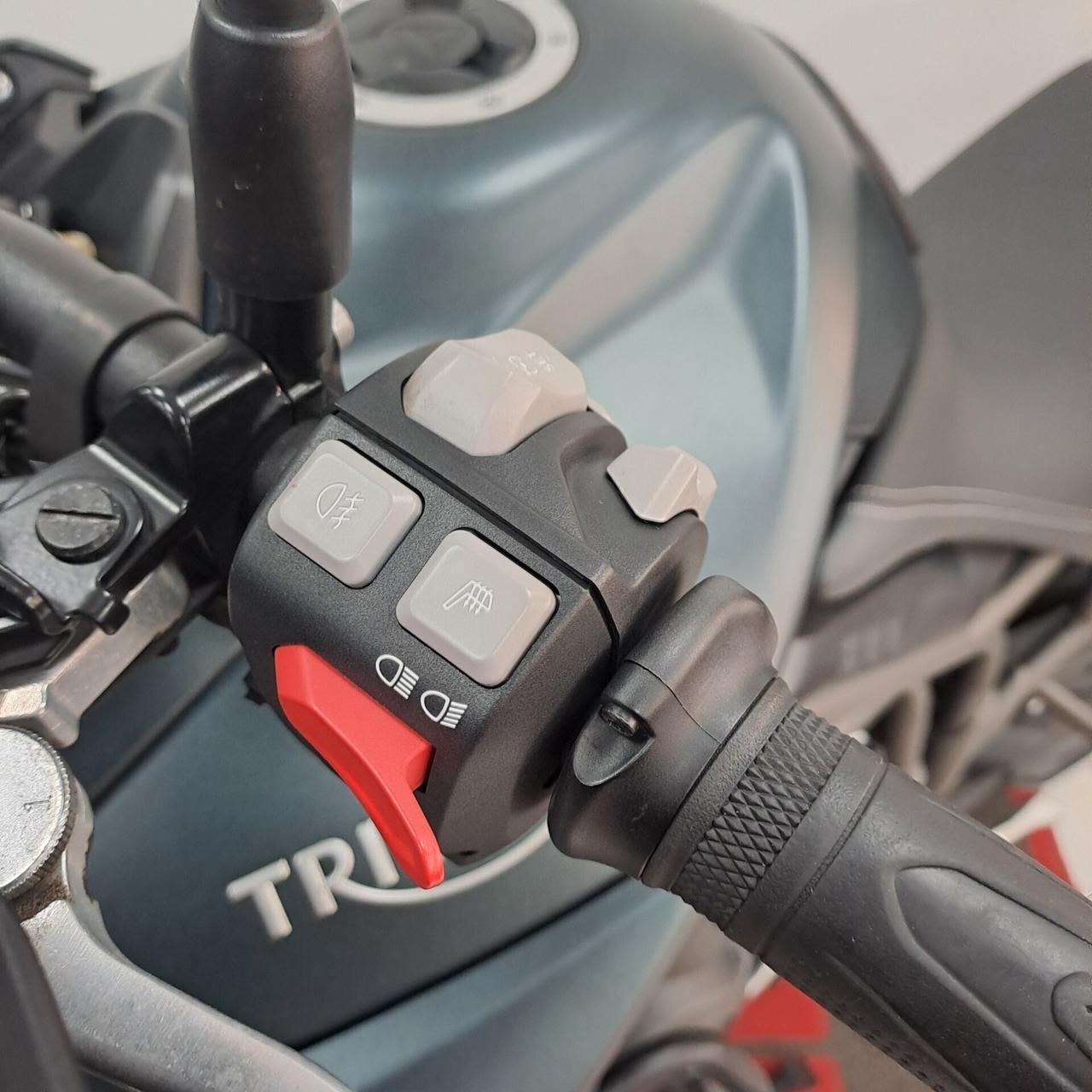 Triumph Tiger 800 XCa 130 euro/MESE - ACCONTO 0