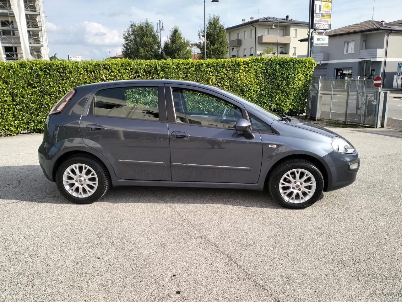 Fiat Punto Evo 1.4 5 porte Blue&Me EasyPower