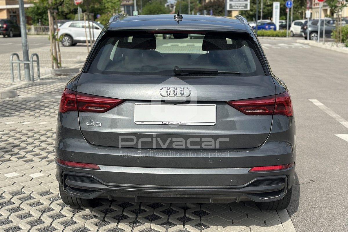AUDI Q3 35 TFSI S line edition