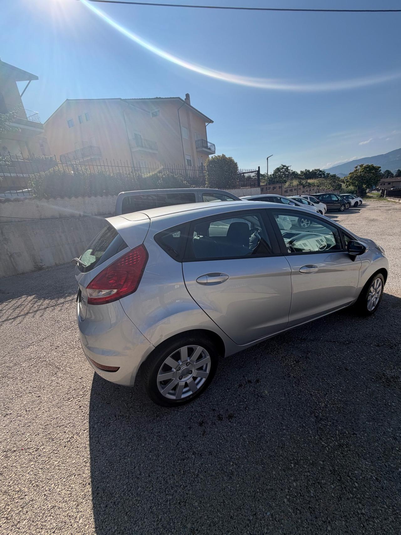 Ford Fiesta 1.4 TDCi 5p. Titanium