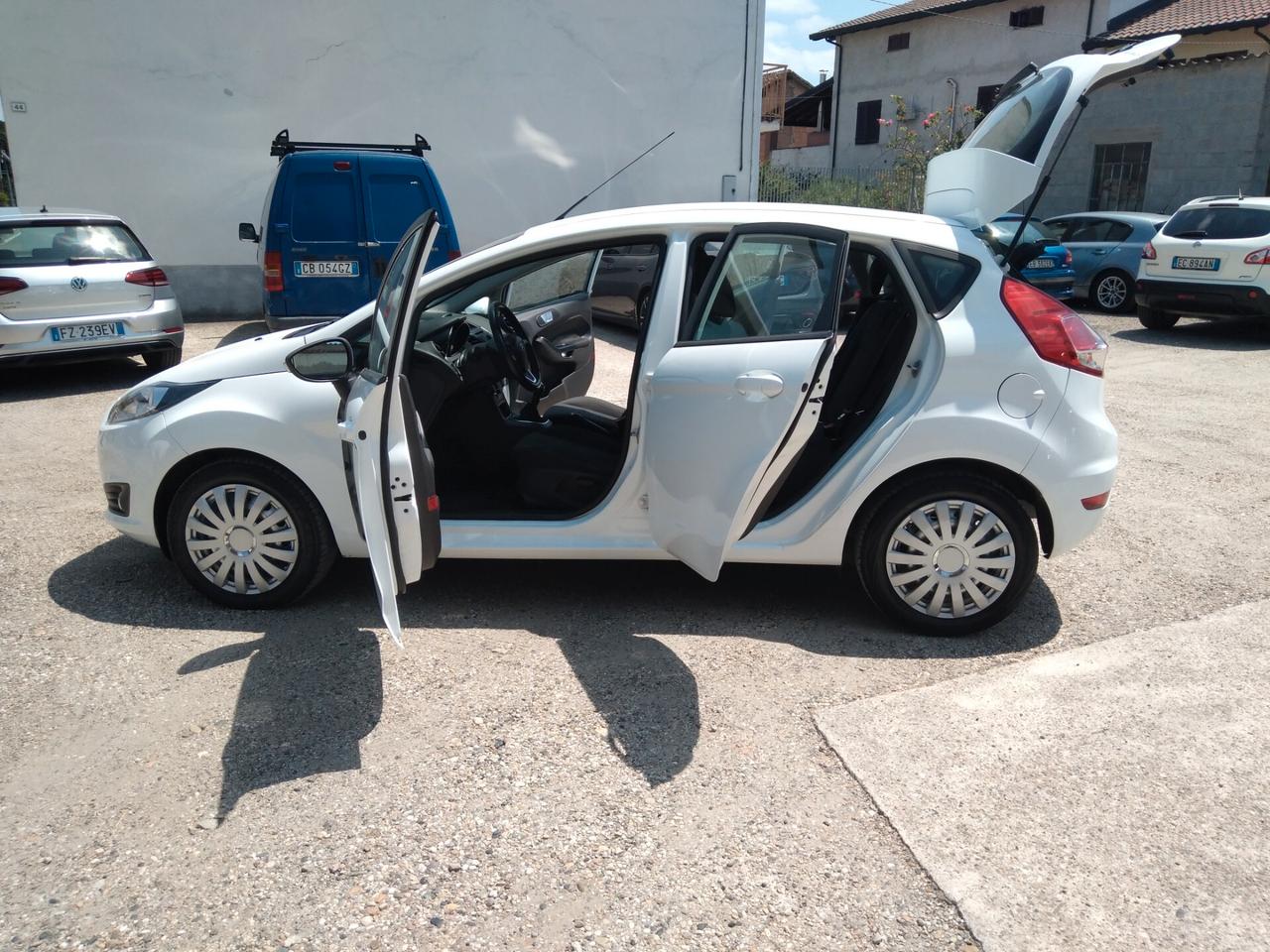 Ford Fiesta 1.4 5p. Bz.- GPL Titanium x neopatentati