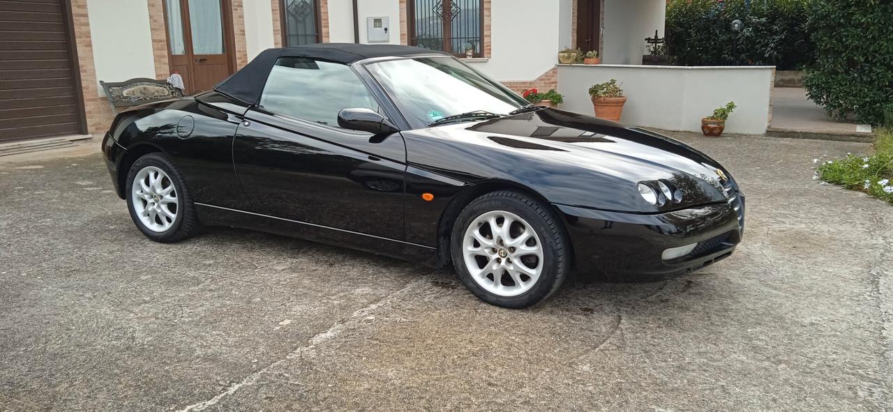 Alfa Romeo GTV Spider 2.0i JTS 16V cat