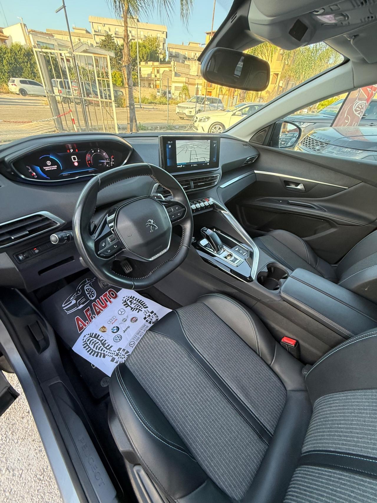 Peugeot 3008 BlueHDi 130 S&S EAT8 Allure