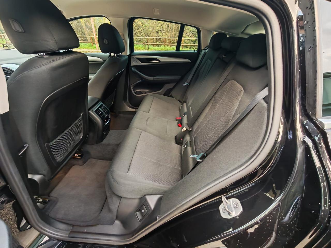 Bmw X4 xDrive20d Business Advantage