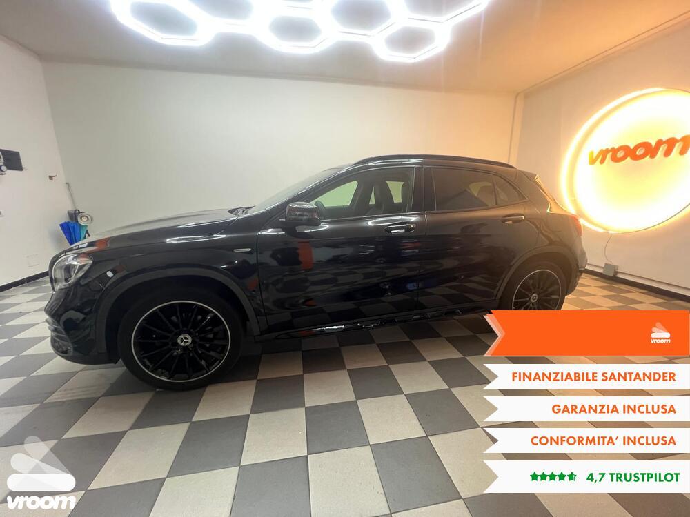 MERCEDES GLA 200 d Automatic 4Matic Premium