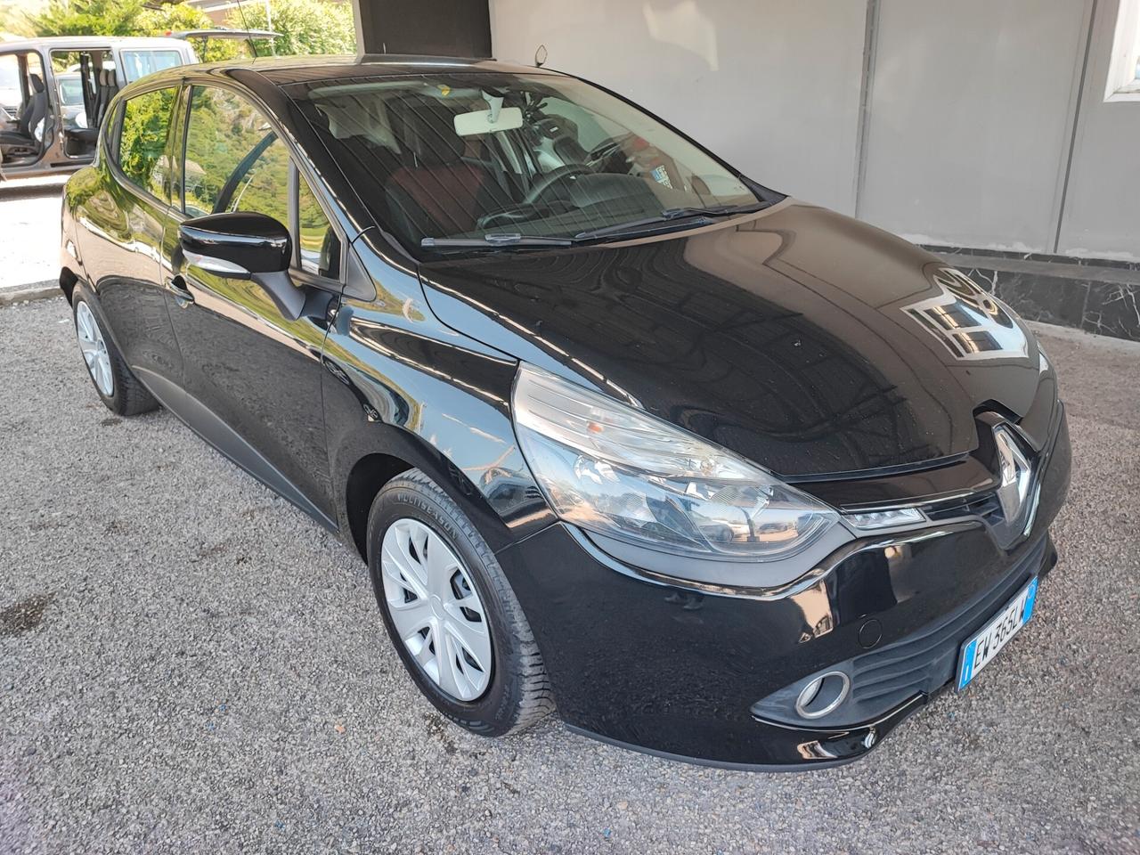 Renault Clio 1.5 dCi 8V 75CV 5 porte Wave