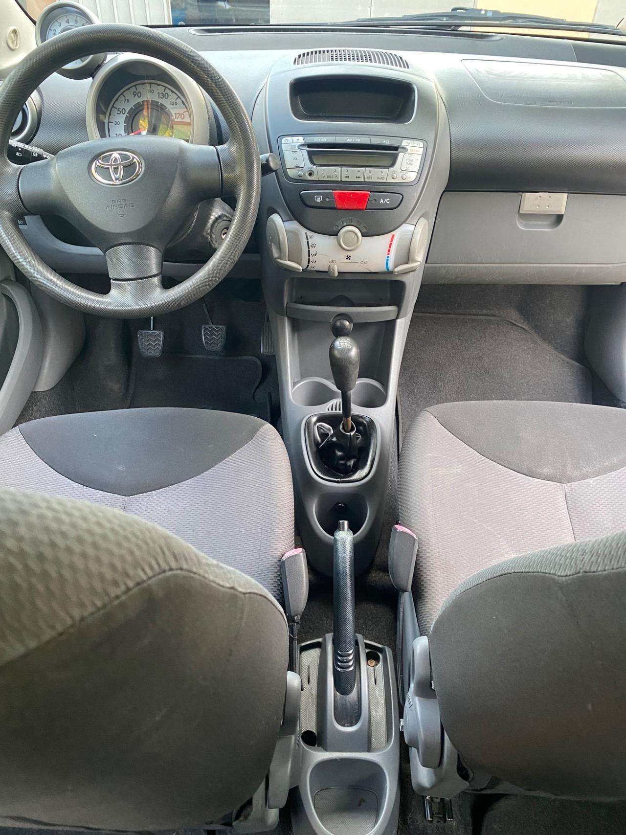 Toyota Aygo con soli 101 mila km