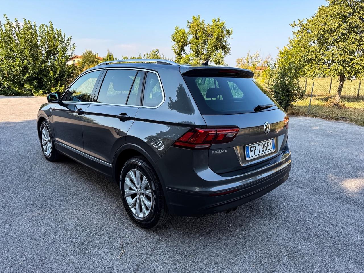 Volkswagen Tiguan 1.6 TDI SCR Business BlueMotion Technology